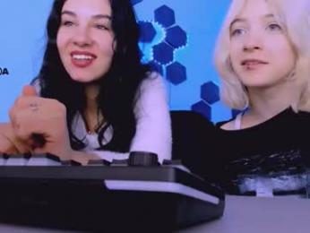 your_marta webcam model stream image