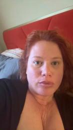 Rayvenred webcam cam4 model stream image