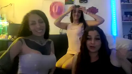 bambolinaofficial webcam model stream image