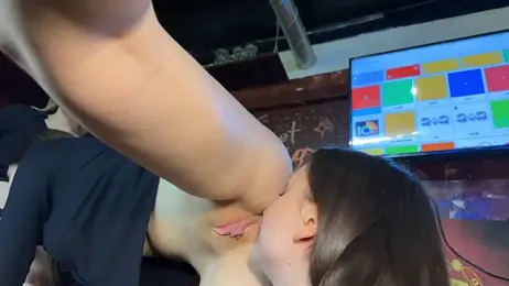 dirtypub webcam model stream image