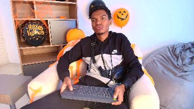 ZuluFlame webcam model stream image