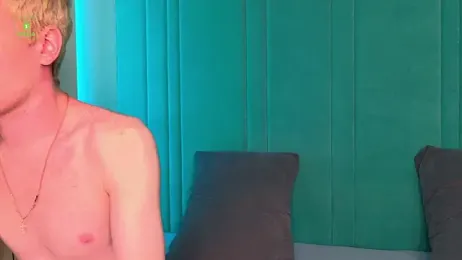MikkiJohnson webcam model stream image