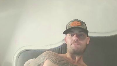 dylannielsen32 webcam model stream image