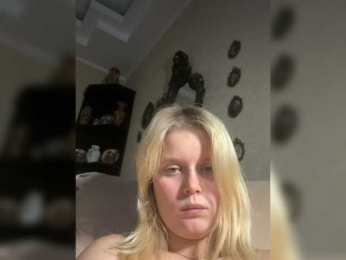 Pionchick webcam model stream image