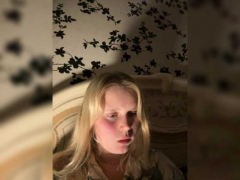 Pionchick webcam model stream image