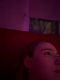 Cum_girlss webcam model stream image