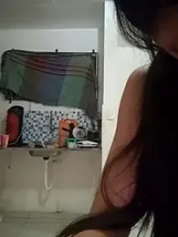 Bieelzinn01 webcam model stream image