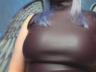 Maureen Follin webcam model stream image