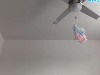 millypink webcam model stream image