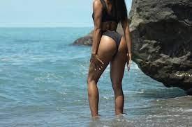 Nailoua webcam model stream image