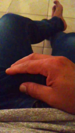 Demirbz webcam model stream image