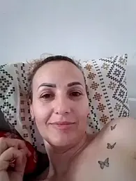 Aly-john1985 webcam stripchat model stream image