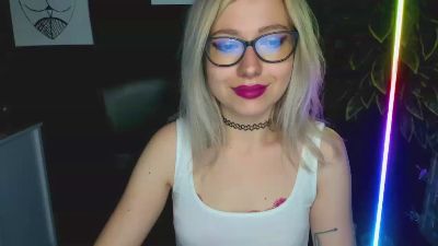 niceHEIDI webcam cam4 model stream image