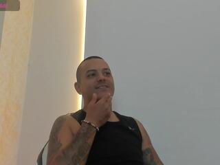 Maxi Hall webcam flirt4free model stream image