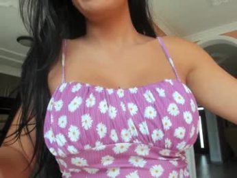 noemibcnz webcam model stream image