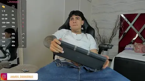 JamesDeker webcam model stream image