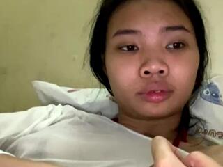 Vynies Thuie webcam model stream image