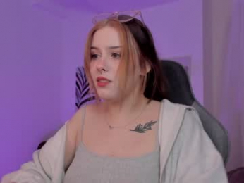 coralinekeyns webcam model stream image