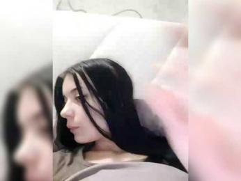 Luna29a webcam model stream image
