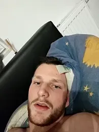 Cosmin224451 webcam model stream image