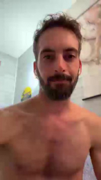 Oppossum webcam model stream image