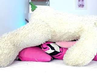 britany-hot webcam model stream image