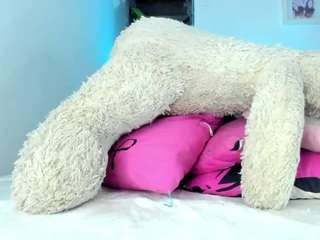 britany-hot webcam model stream image