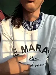 UrS_hottty_ webcam model stream image