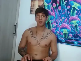 Wolf_light webcam stripchat model stream image