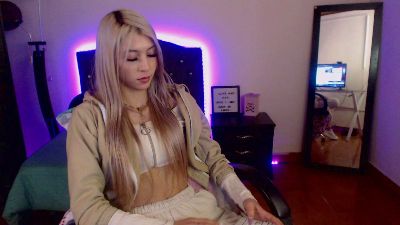 Lia_baby webcam model stream image