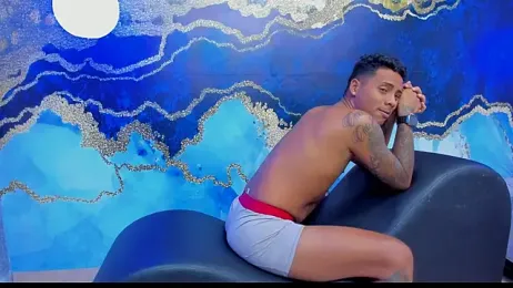Juicy_Crew webcam model stream image