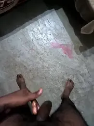 Bull_For_Cuckold_Realmeet webcam model stream image