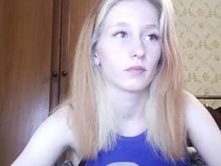 hazelallen webcam model stream image