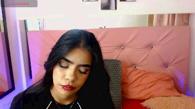 Crystall_Roose webcam model stream image