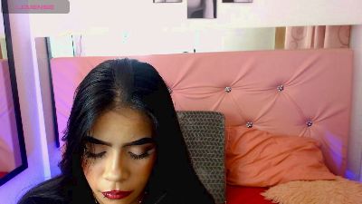 Crystall_Roose webcam model stream image