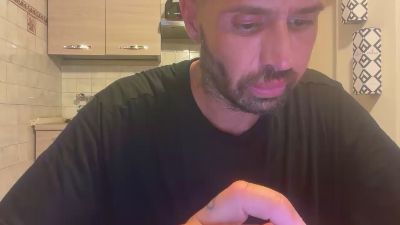 Matteoyves webcam model stream image