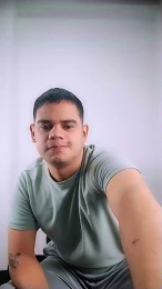 Luchiitoo webcam model stream image