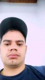 Luchiitoo webcam model stream image