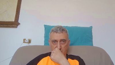 bigpaenis webcam model stream image