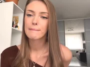heart_petal webcam chaturbate model stream image