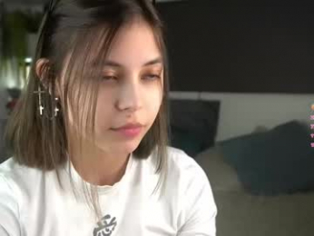 shickshackshock webcam model stream image
