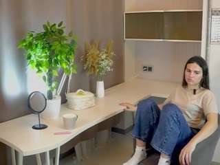 rebbeccacastner webcam camsoda model stream image