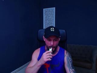 Brian Hunt webcam model stream image