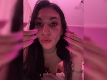 Lona-rose webcam model stream image