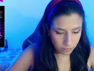 aslyandrea webcam model stream image