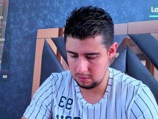 ryan-evanss webcam model stream image