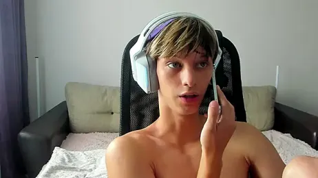 Ostin_meow webcam model stream image
