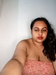 bumblebeegirl webcam stripchat model stream image
