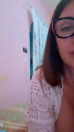 Magdaramos webcam model stream image