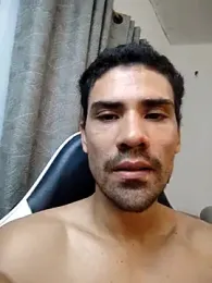 sandor_r webcam model stream image
